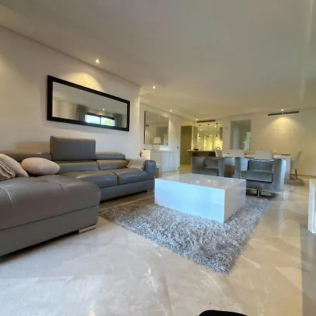Apartment Te Huur 2 Slaapkamers Frontline Complex