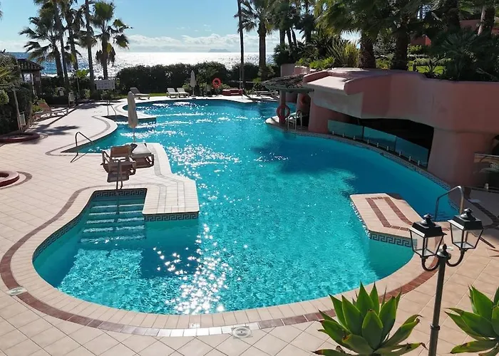 Apartment Te Huur 2 Slaapkamers Frontline Complex *